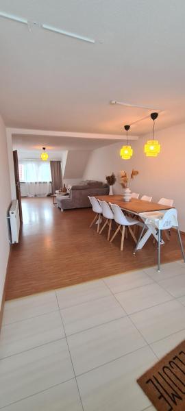 Stilvolle Ferienwohnung free parking, Space, WLAN